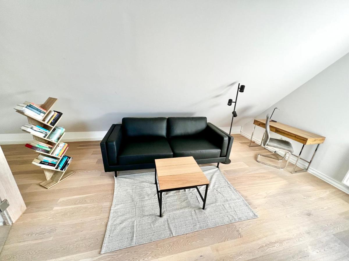 Luxurioese Doppelhaushaelfte Am Gruenen Rande Von Hamburg Apartment Oststeinbek Exterior foto